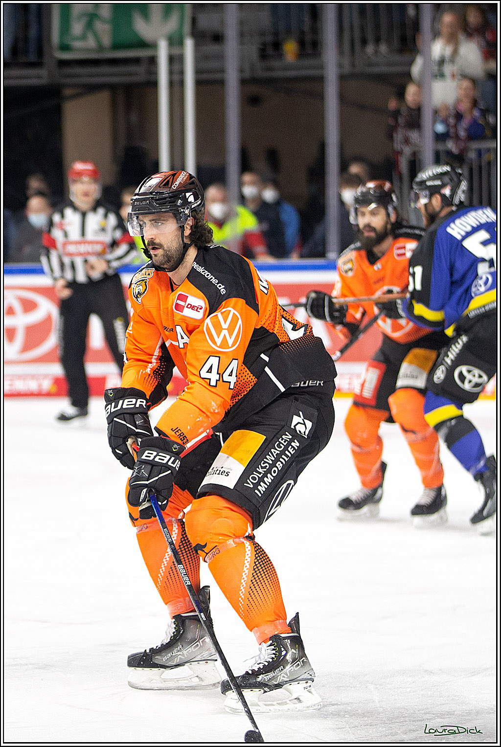 PENNY DEL; Koelner Haie- Fishtown Pinguins Bremerhaven; Koeln, 25.11.2021